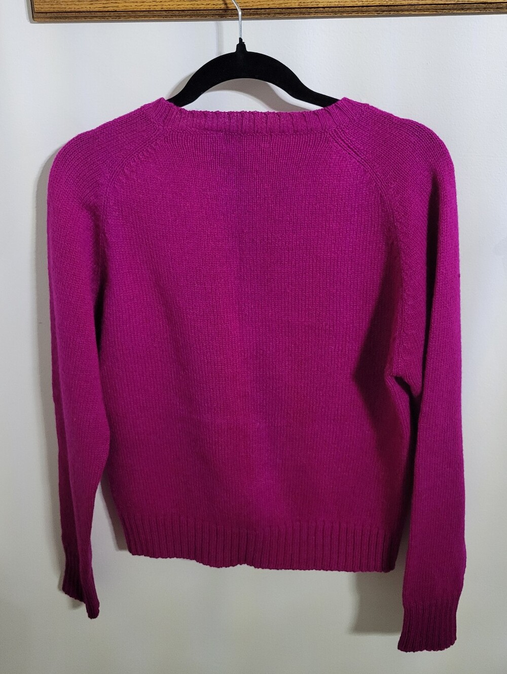 Carroll Reed Fuschia 100% Wool Shetland Sweater, Size L - Picture 3 of 4